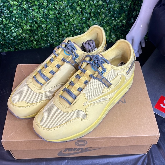 NIKE AIR MAX 1 (TRAVIS SCOTT) (SATURN) (Sz 11) - Picture 9 of 10